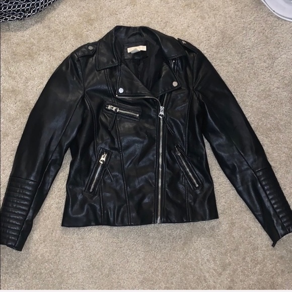 Stylish Leather Jacket - Picture 1 of 1